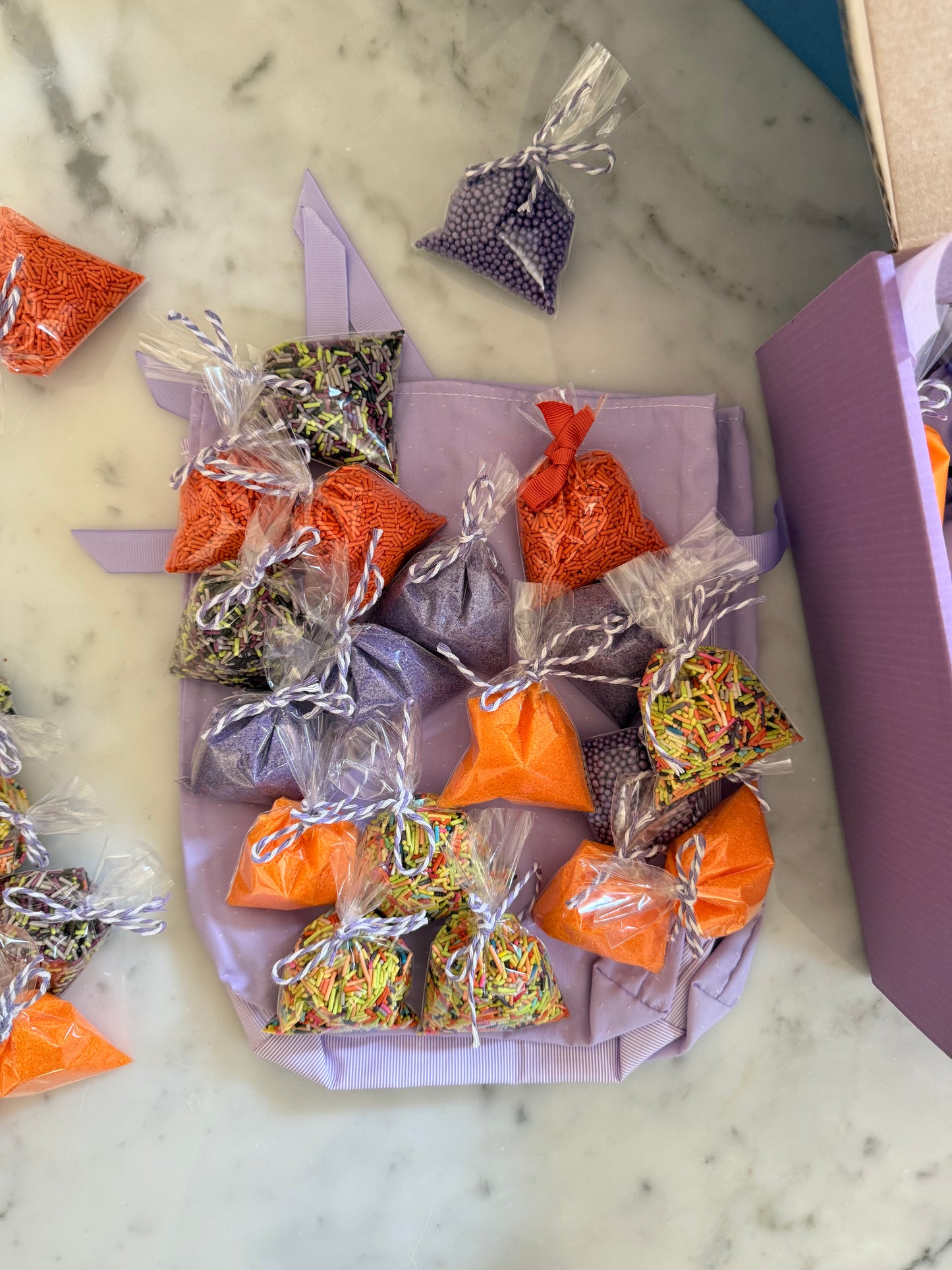 Little Spooky Box Morada